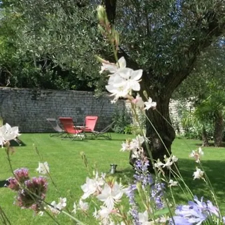 Vakantiehuis Maison Familiale De 6 Pers A 50m De La A - Fr-1-835-37